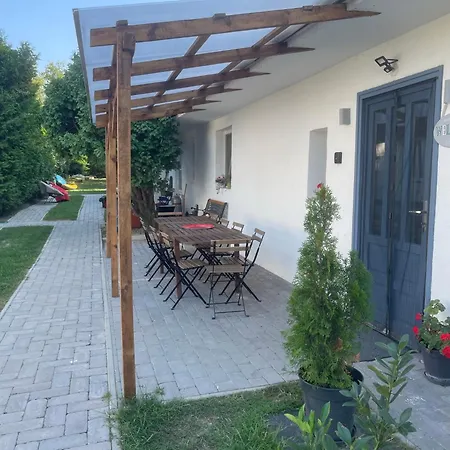 Isteni Zamardi, Akar 12 Fo! Balaton