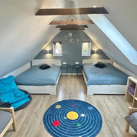 Isteni Zamardi, Akar 12 Fo! Balaton Apartment Zamardi